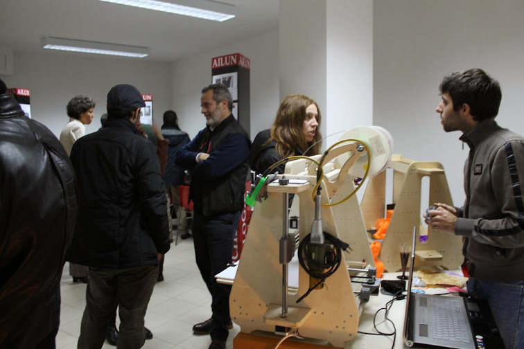 Visualizza il contenuto: Davide Buttu: Aspettando Make in Nuoro, vi racconto del Beginner’s party