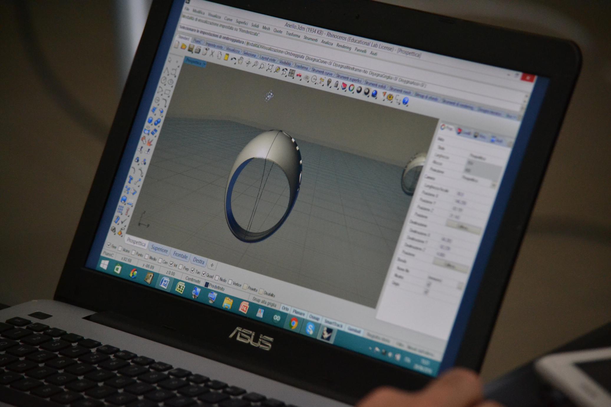 Visualizza il contenuto: Corsi sull'oreficeria e sulla vetrinistica 3D a Make in Nuoro