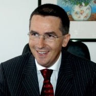 Visualizza il contenuto: Intervista al Direttore di ConfCommercio Dr. Gianluca Deriu