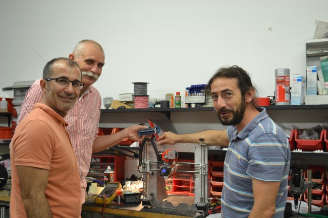 Da sinistra, Paolo Ledda, Janusz Kozlowski, Maurizio Scudu. (Foto: Make in Nuoro)