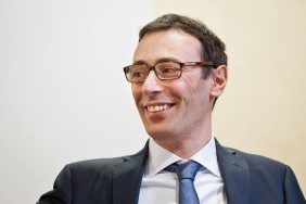 Visualizza il contenuto: Omar Onnis: Sfatare i luoghi comuni, l’innovazione nell’isola che non c’è